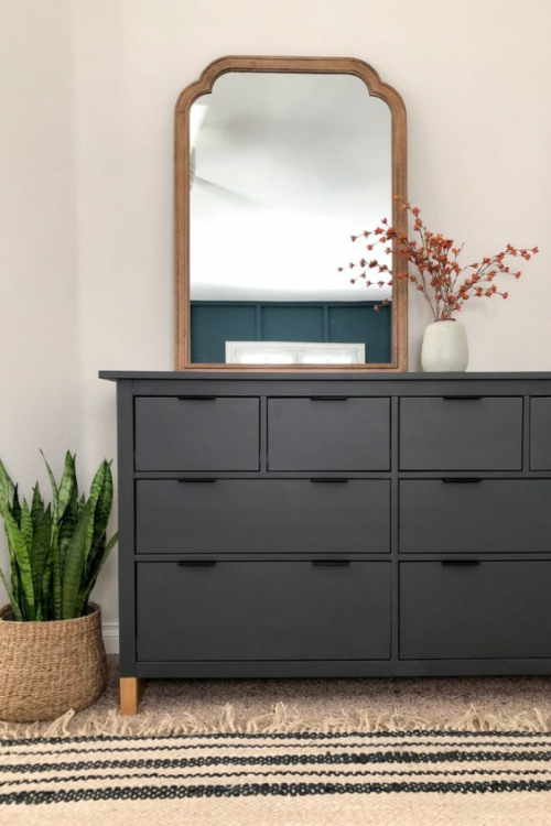 painting a nursery dresser