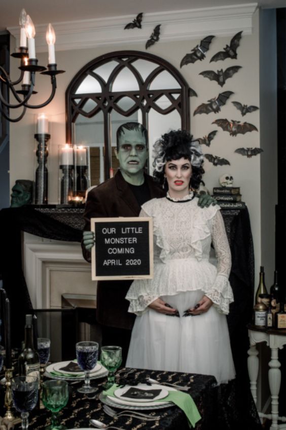 HALLOWEEN PREGNANCY ANNOUNCEMENTS
