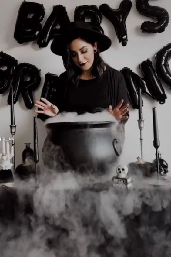 halloween pregnancy annoucement