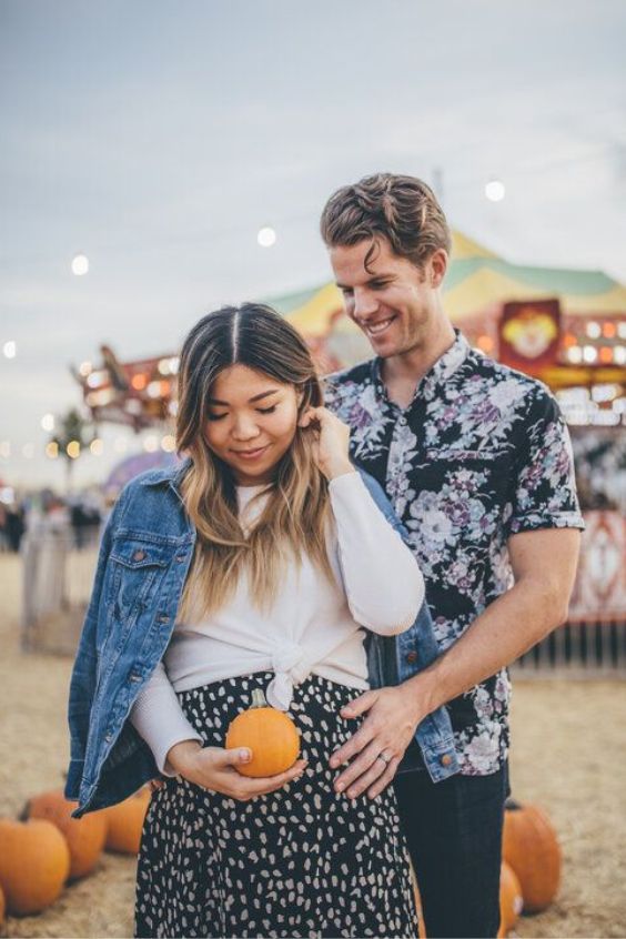 must-see halloween pregnancy annoucements