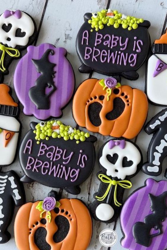 MUST-SEE HALLOWEEN PREGNANCY ANNOUNCEMENTS