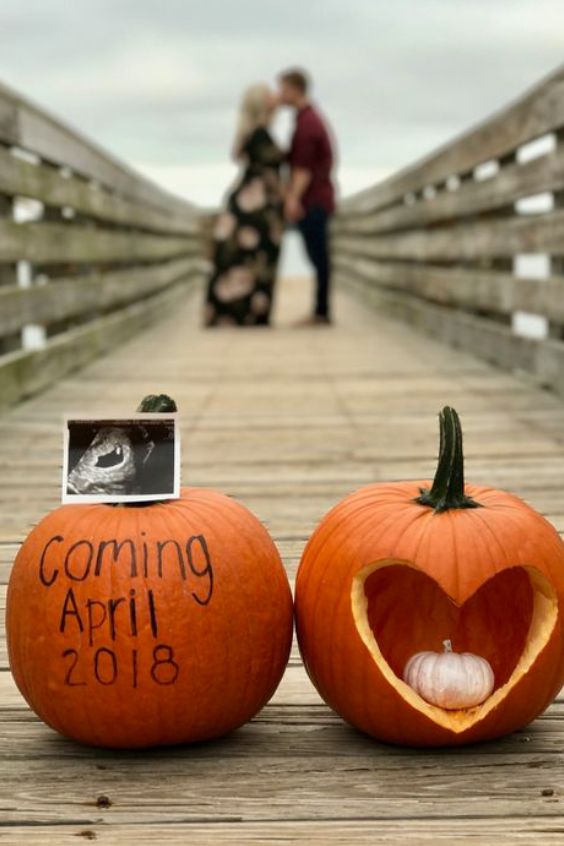 HALLOWEEN PREGNANCY ANNOUNCEMENTS